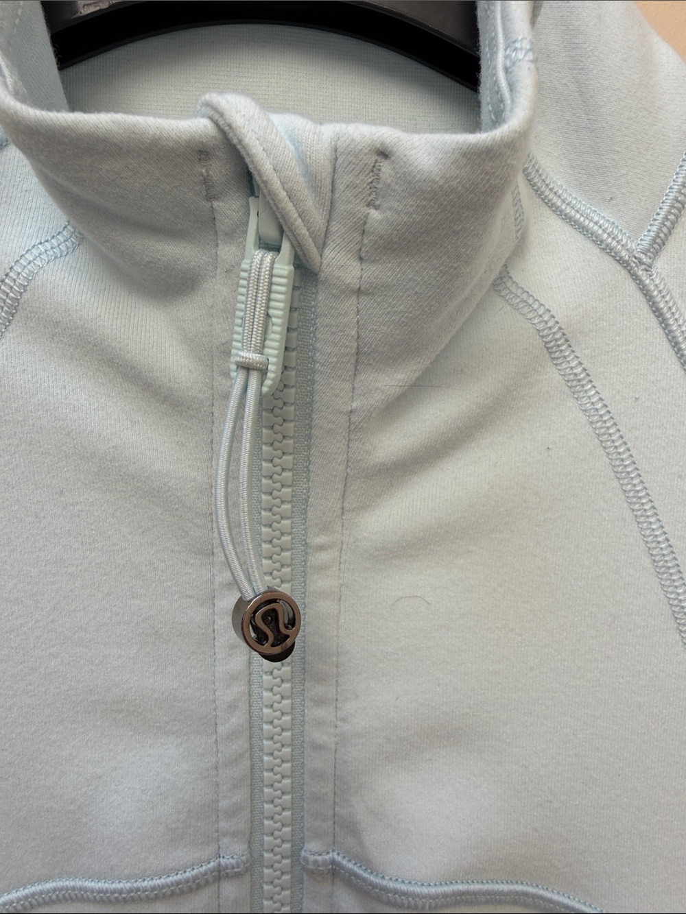 lululemon athletica Define Full-Zip Athletic Jacket - Picture 2 of 5